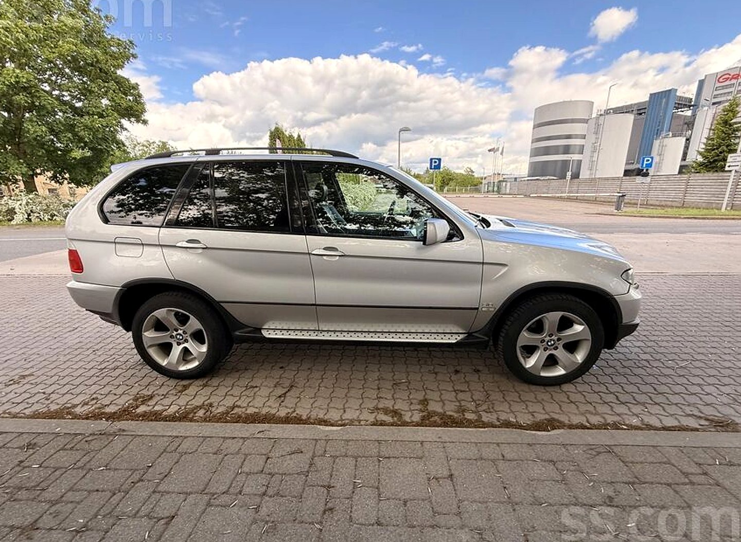 BMW X5 — foto 4
