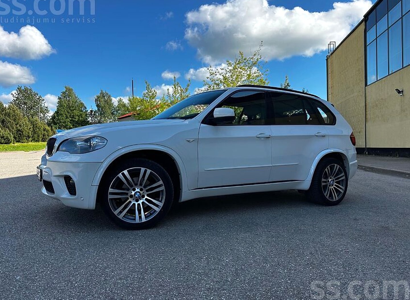 BMW X5 — foto 3