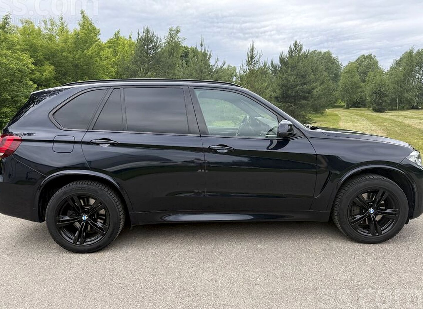 BMW X5 — foto 2