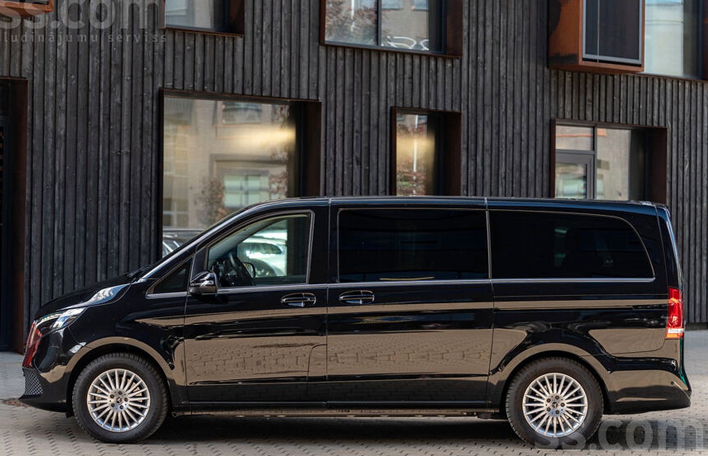Mercedes-Benz V300 — foto 5