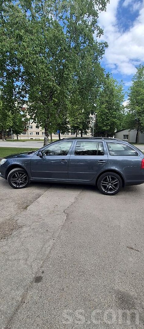 Škoda Octavia — foto 2