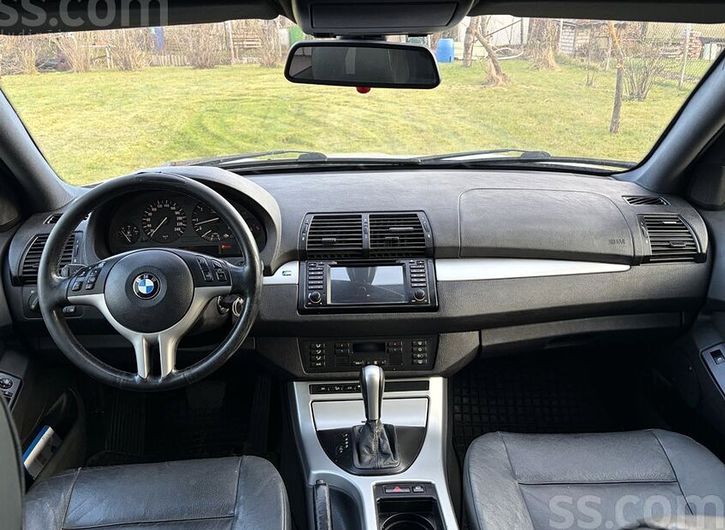 BMW X5 — foto 4