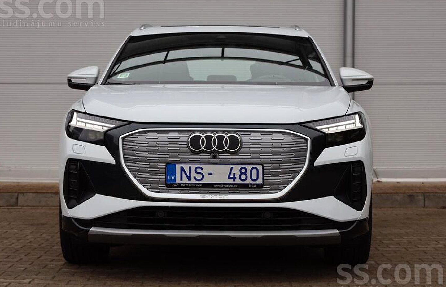 Audi E-tron — foto 4
