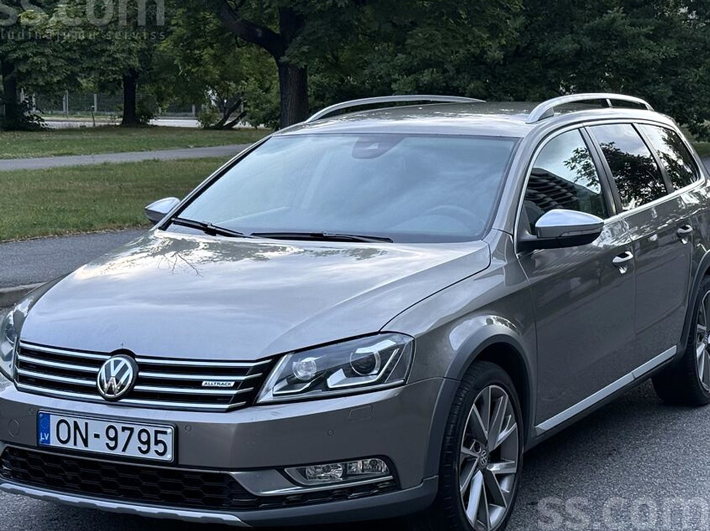 Volkswagen Passat Alltrack, 2013. gads