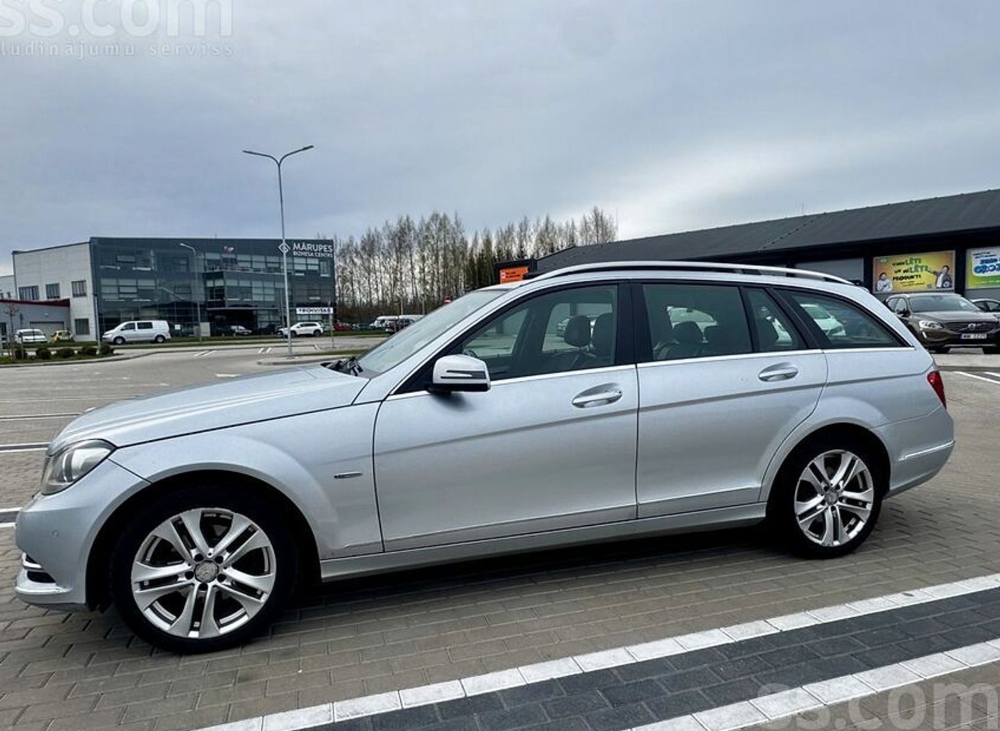 Mercedes-Benz C220 — foto 3