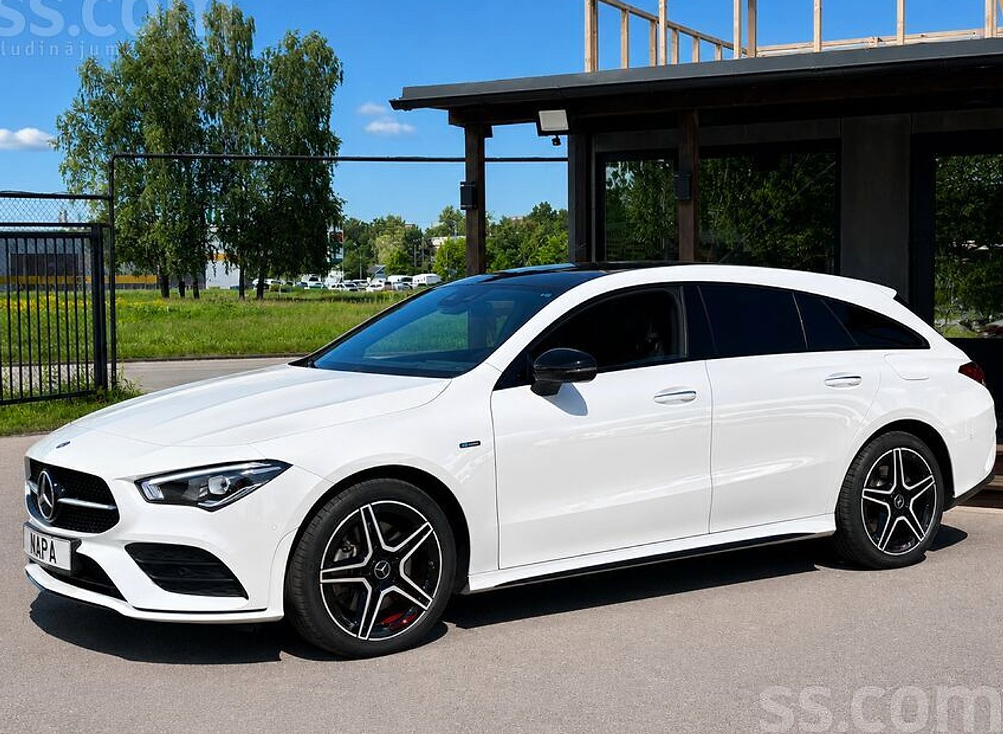 Mercedes-Benz CLA250 — foto 4