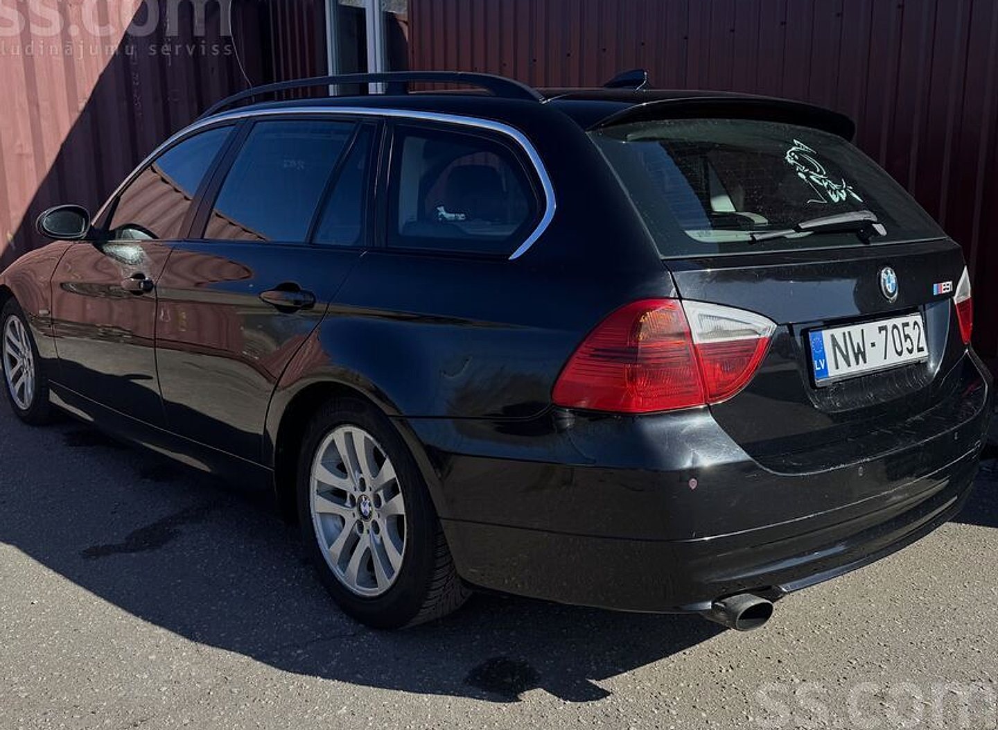 BMW 320 — foto 2