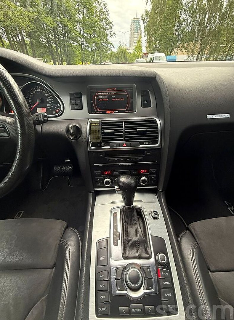 Audi Q7 — foto 6