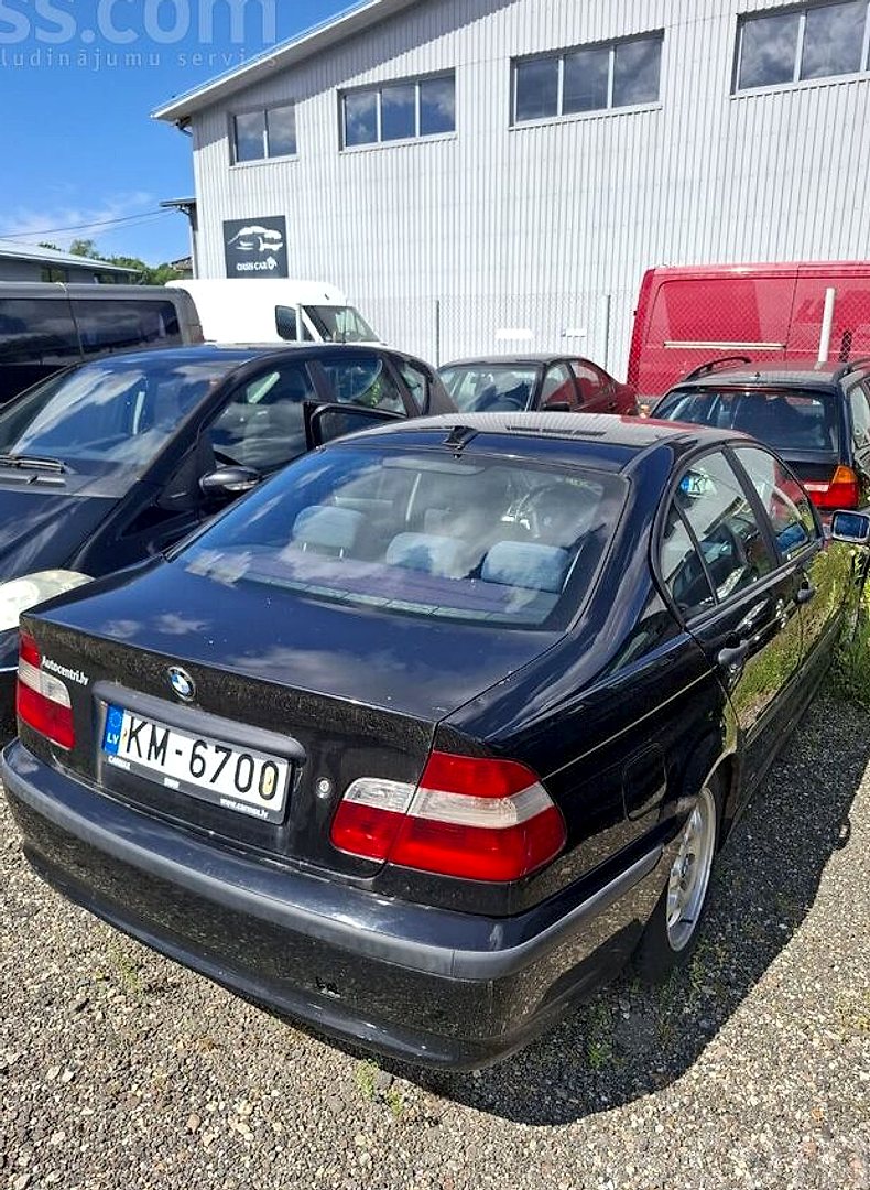 BMW 318 — foto 2