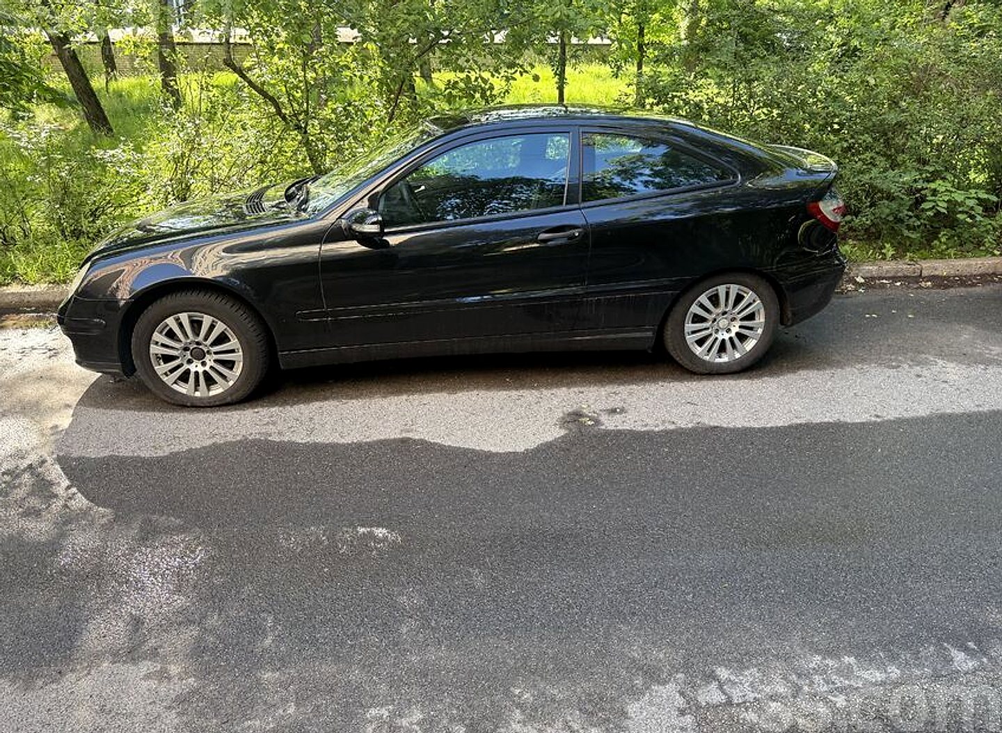 Mercedes-Benz C200 — foto 2