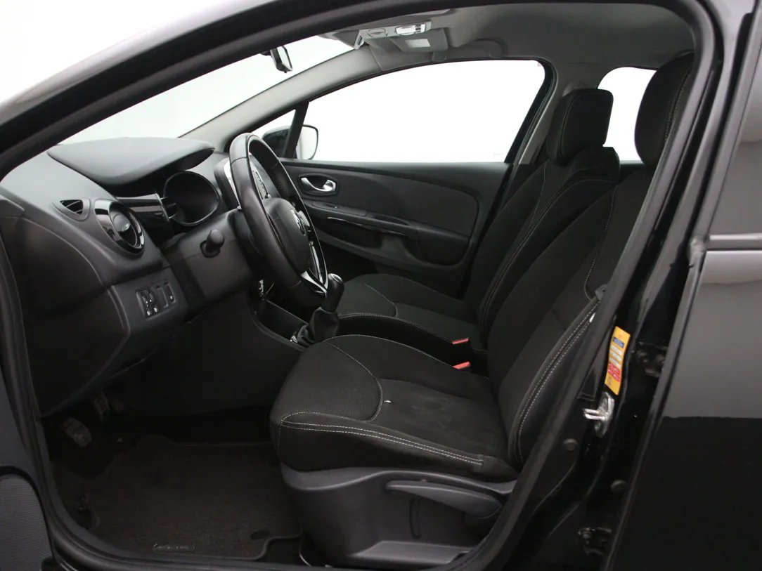 Renault Clio — foto 5