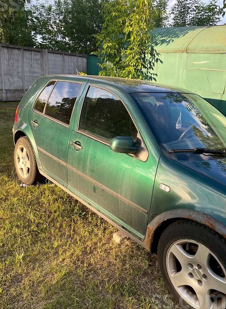 Volkswagen Golf 4, 1999. gads