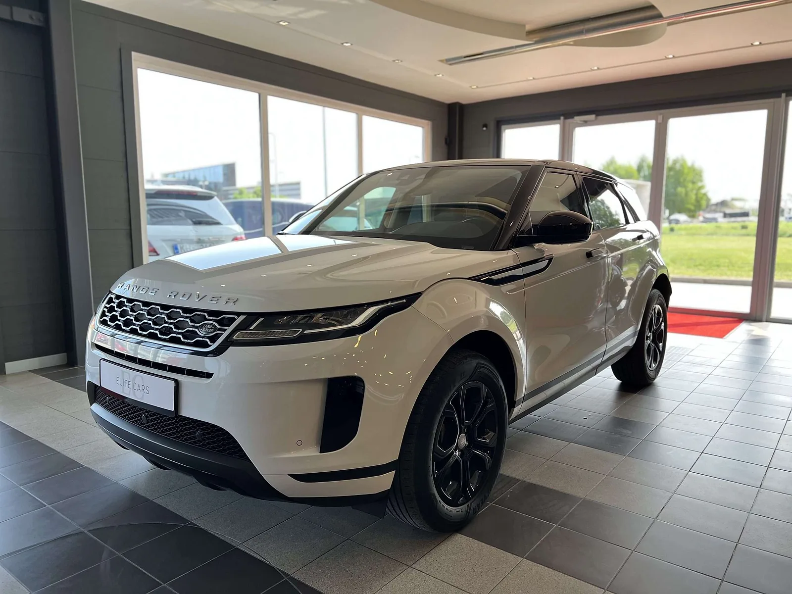 Land Rover Evoque, 2019. gads