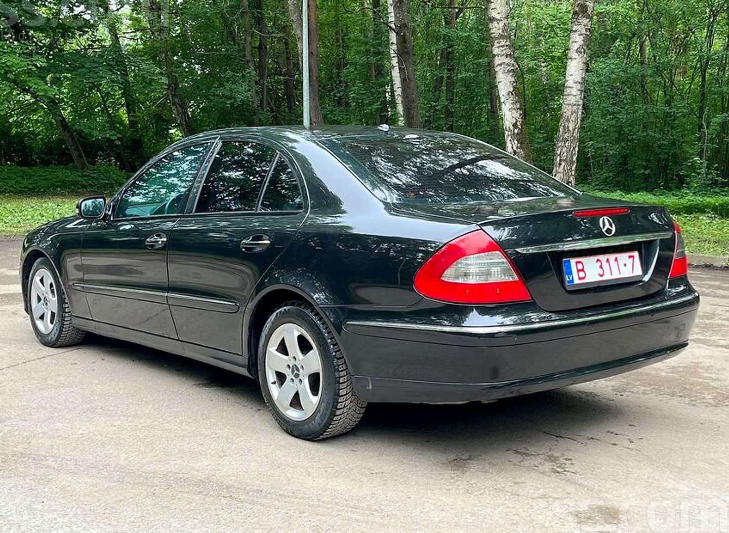 Mercedes-Benz E220 — foto 3