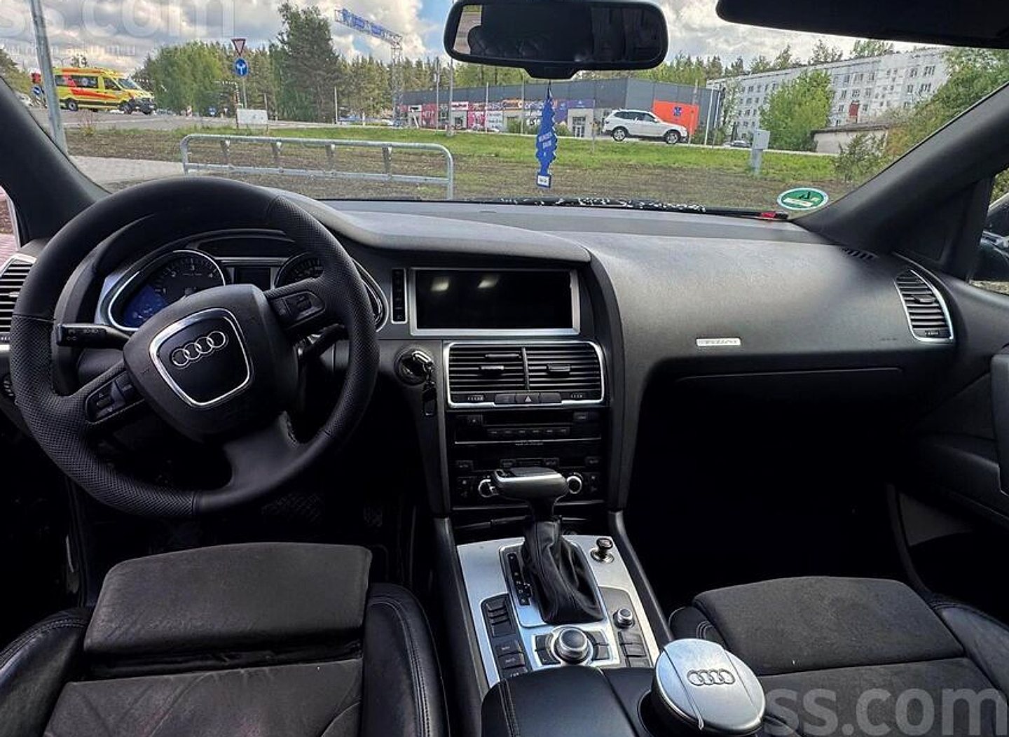 Audi Q7 — foto 4