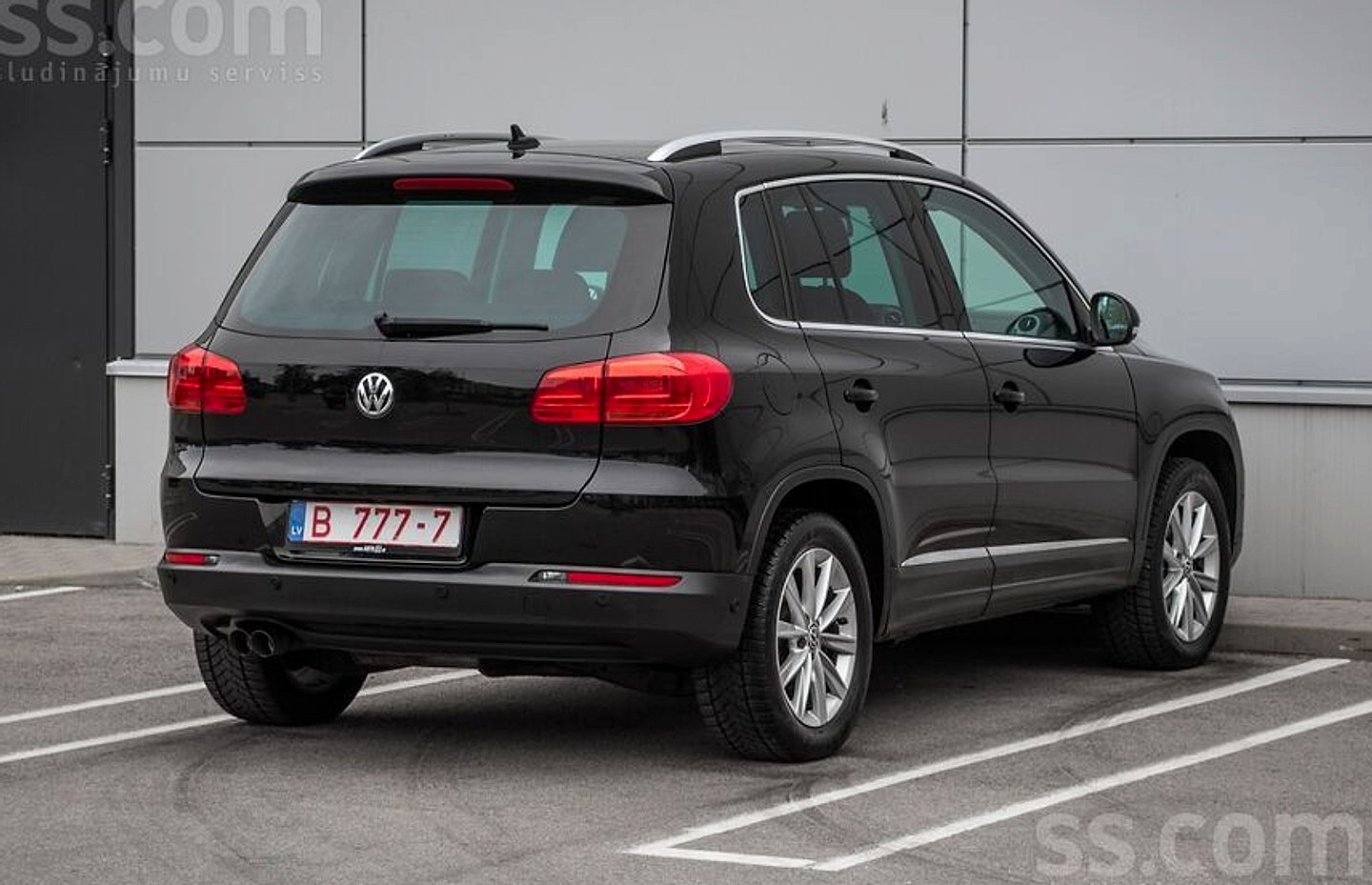 Volkswagen Tiguan — foto 4