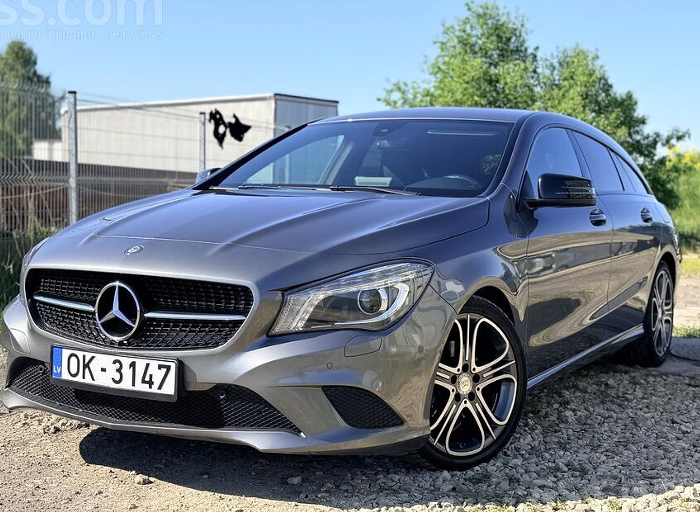 Mercedes-Benz CLA200 — foto 3