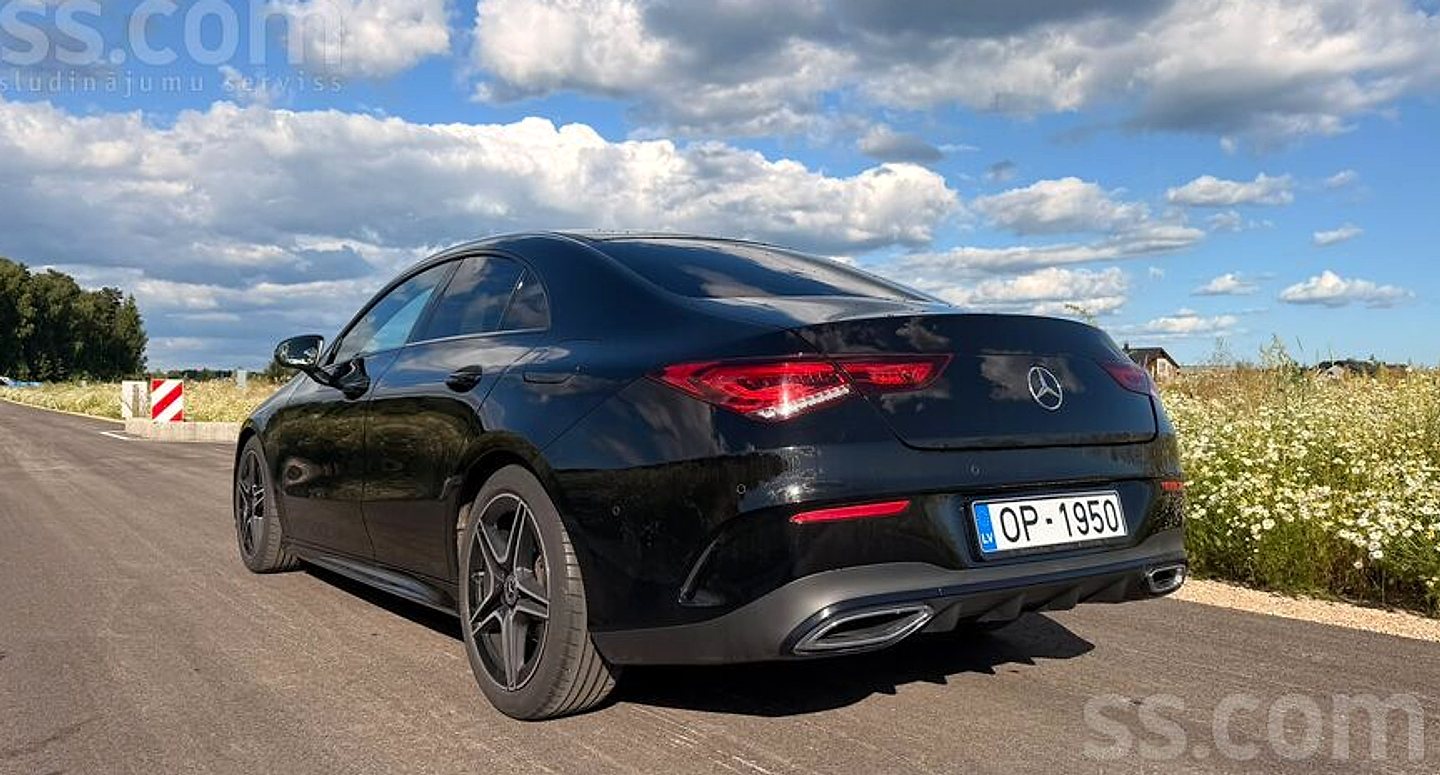 Mercedes-Benz CLA180 — foto 3