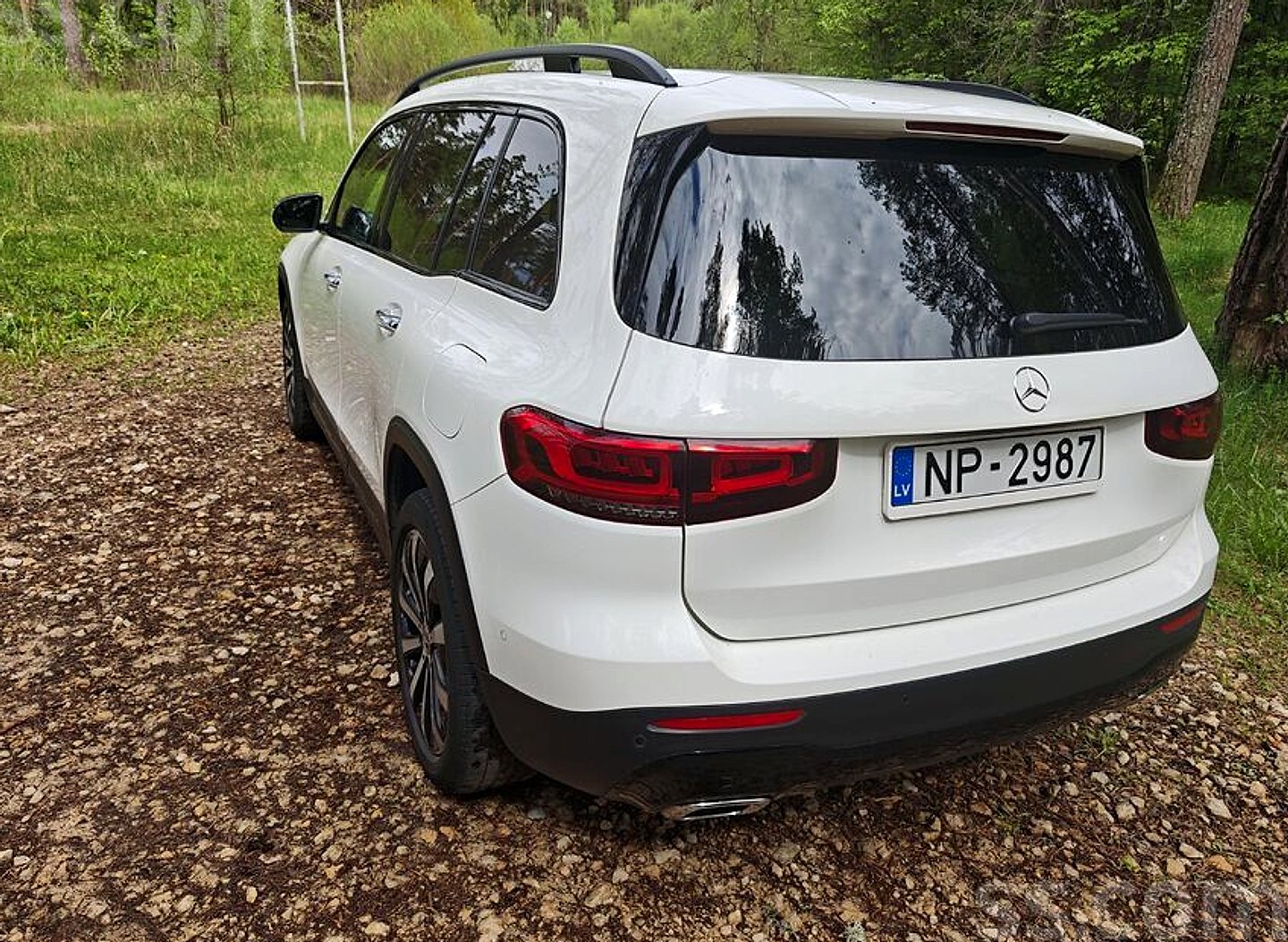 Mercedes-Benz GLB 200 — foto 6