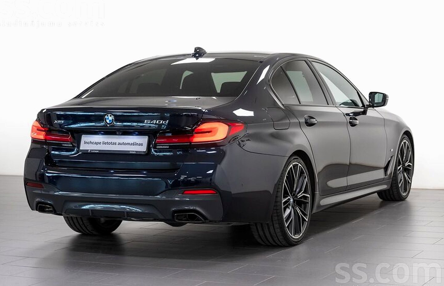 BMW 540 — foto 4
