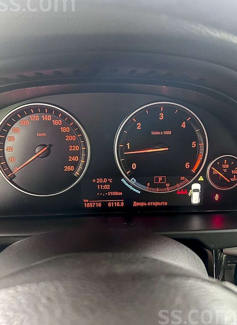 BMW X5 — foto 5