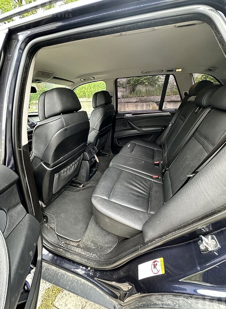 BMW X5 — foto 6