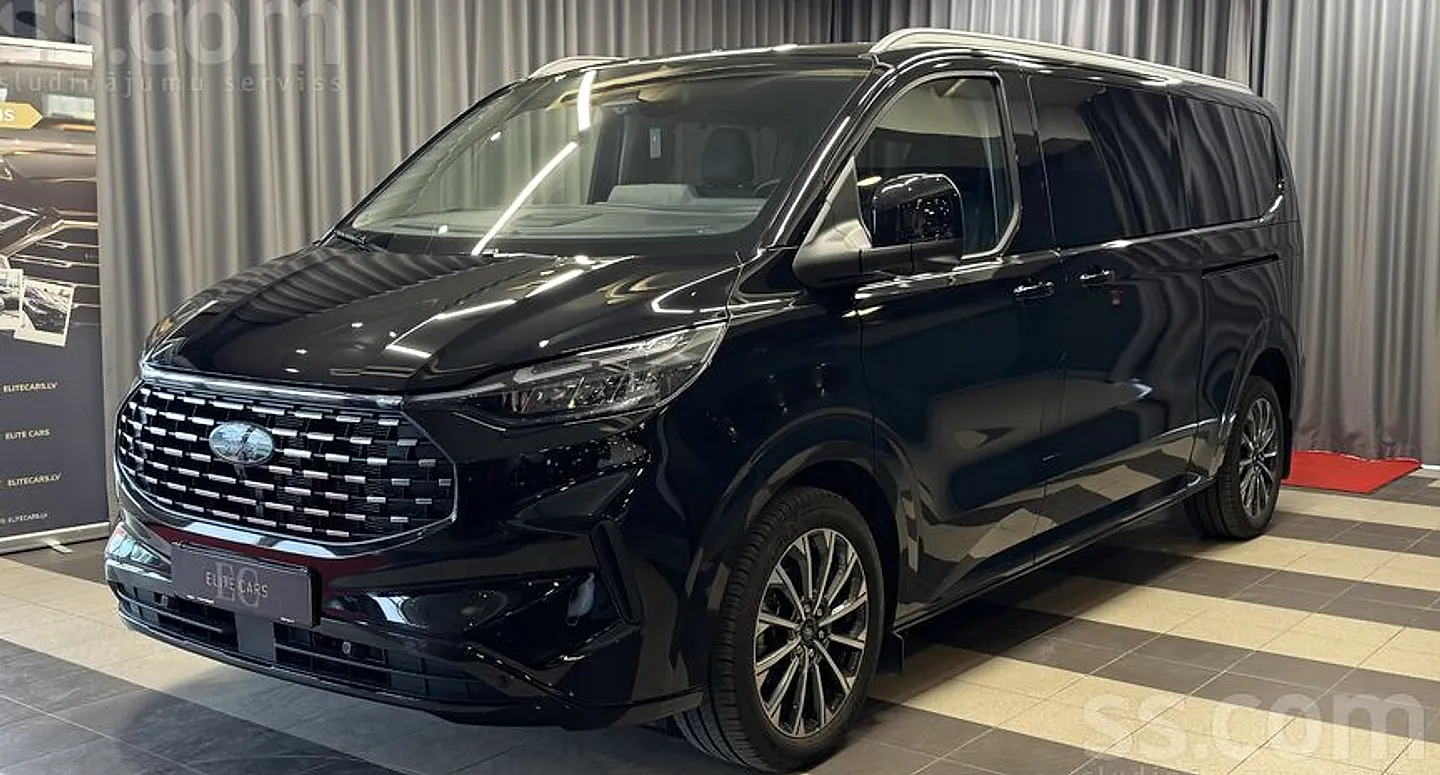 Ford Tourneo, 2025. gads