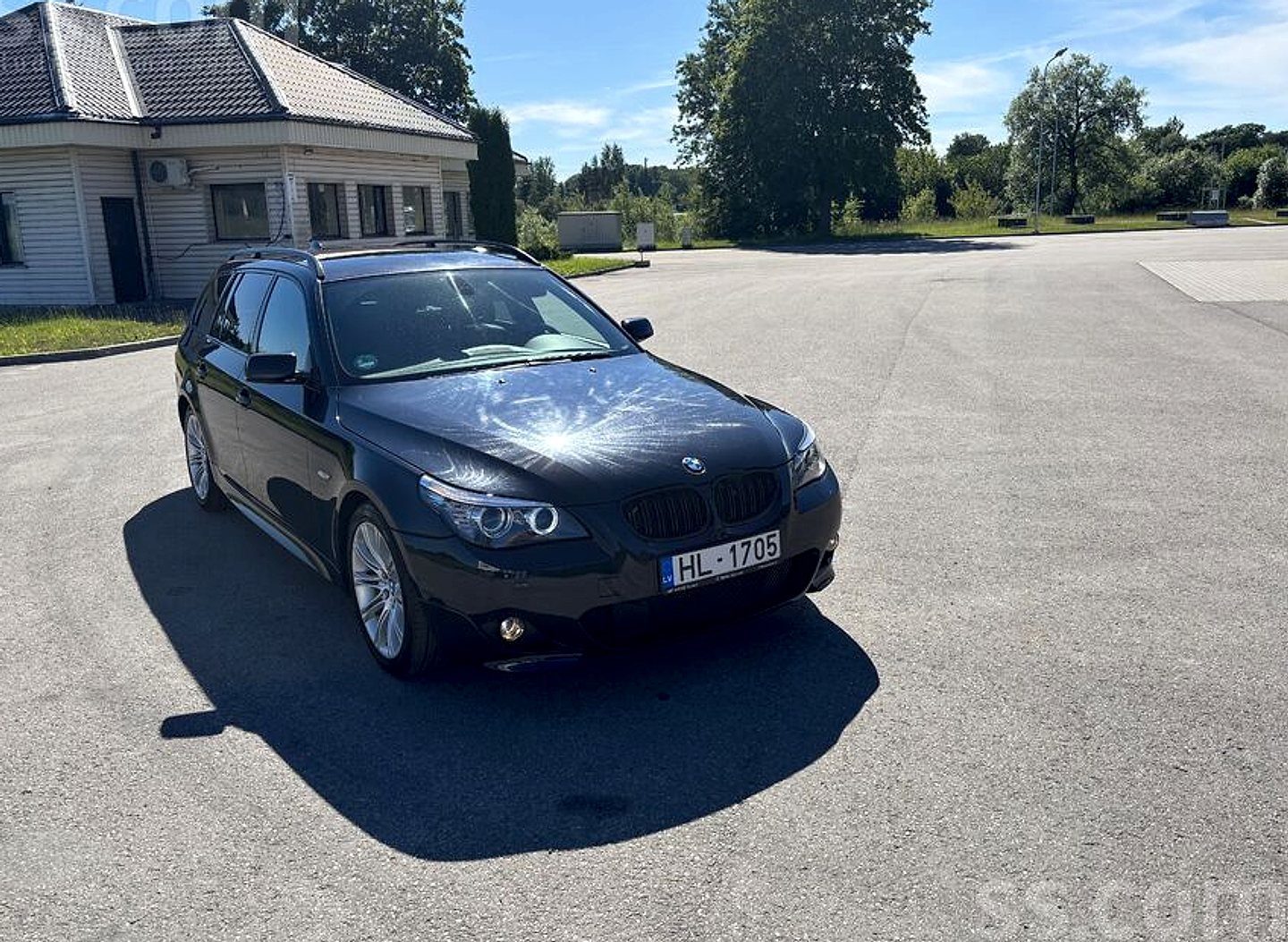BMW 525 — foto 2