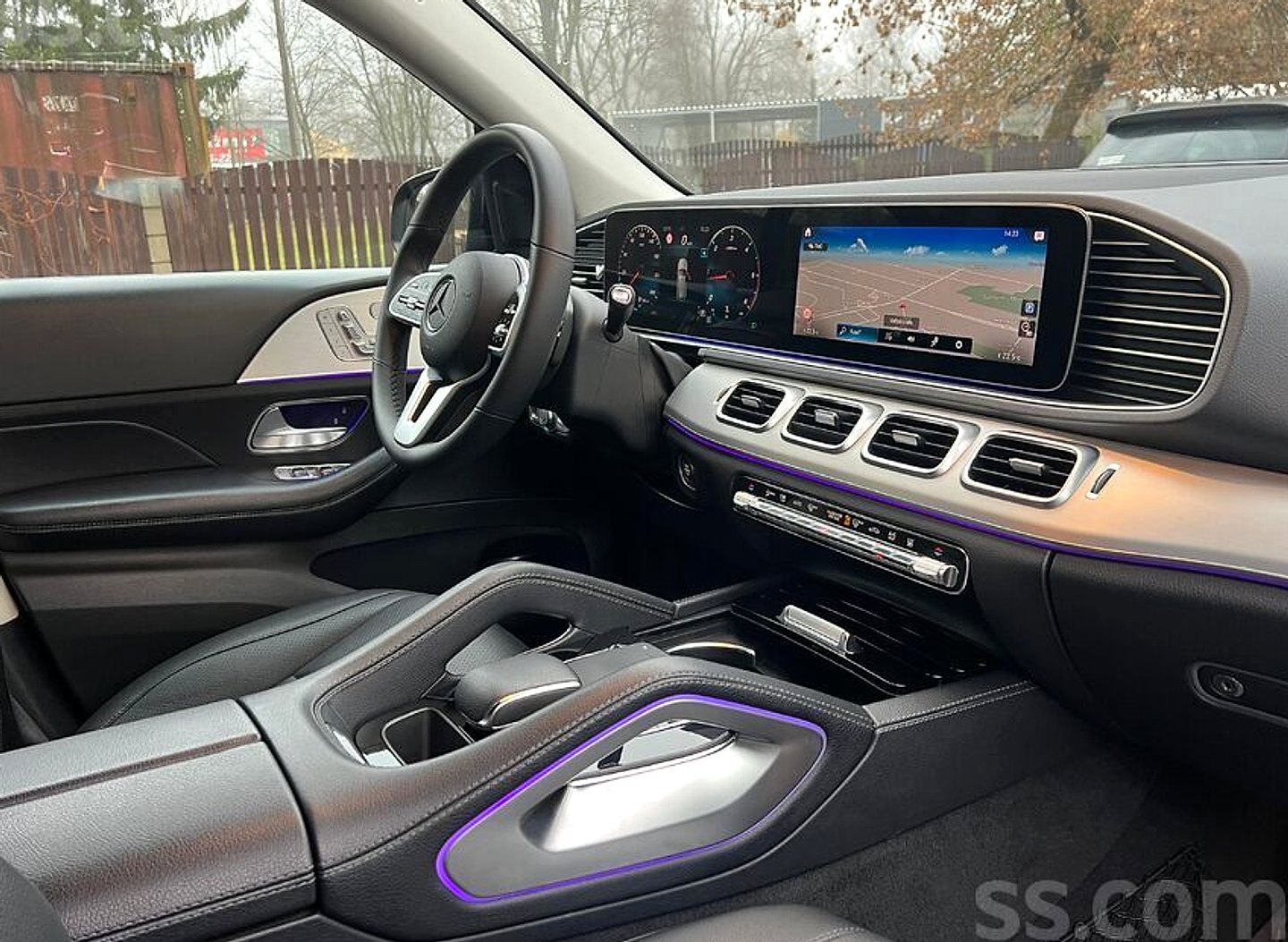 Mercedes-Benz GLE 300 — foto 5