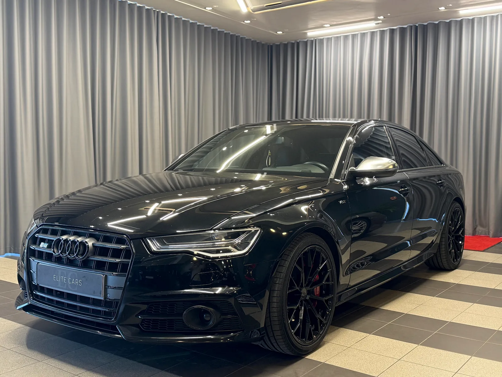 Audi S6, 2016. gads