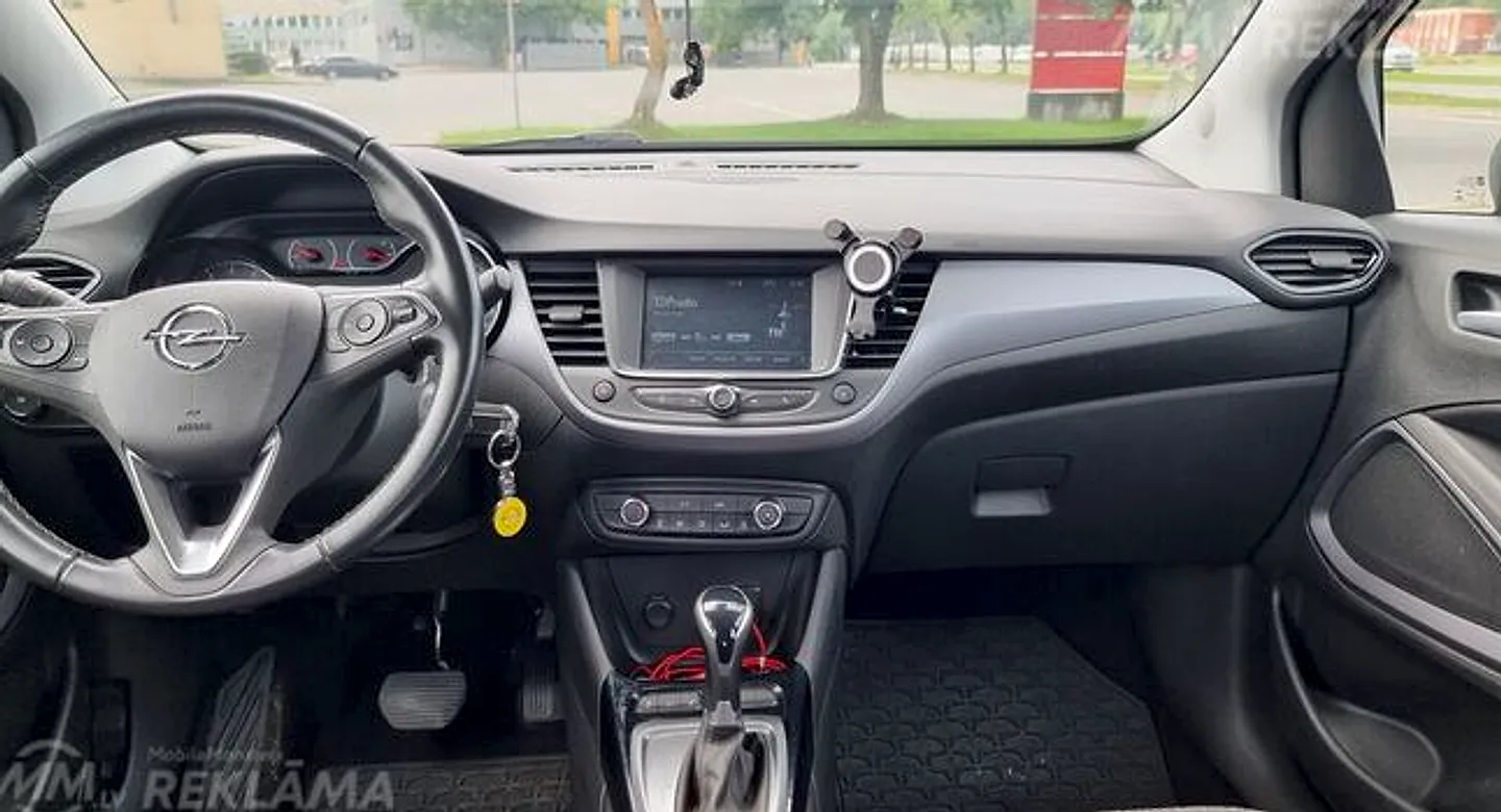 Opel Crossland, 2021. gads