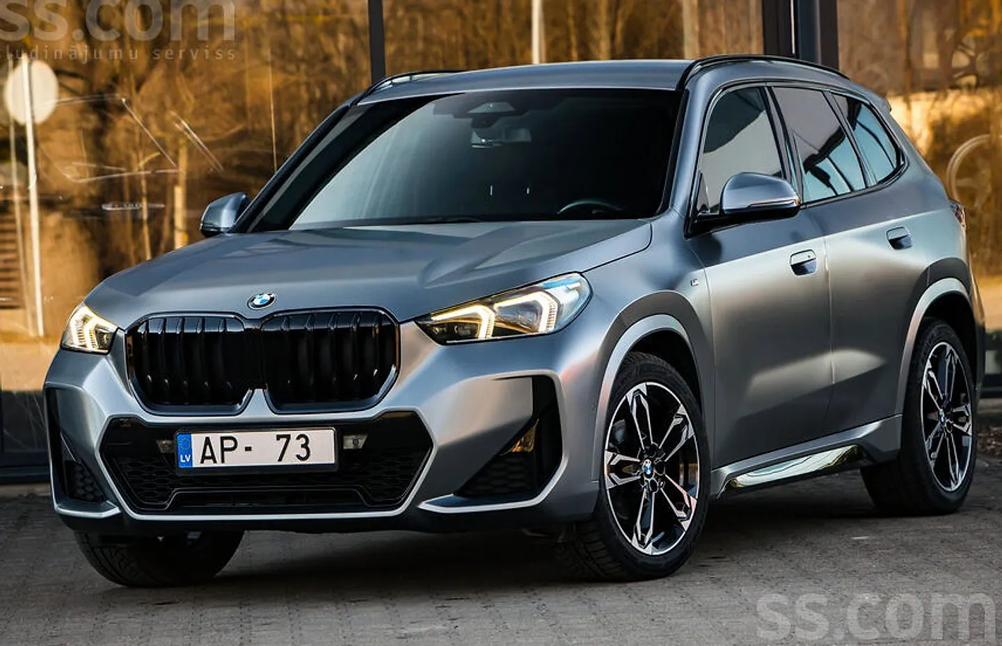 BMW X1