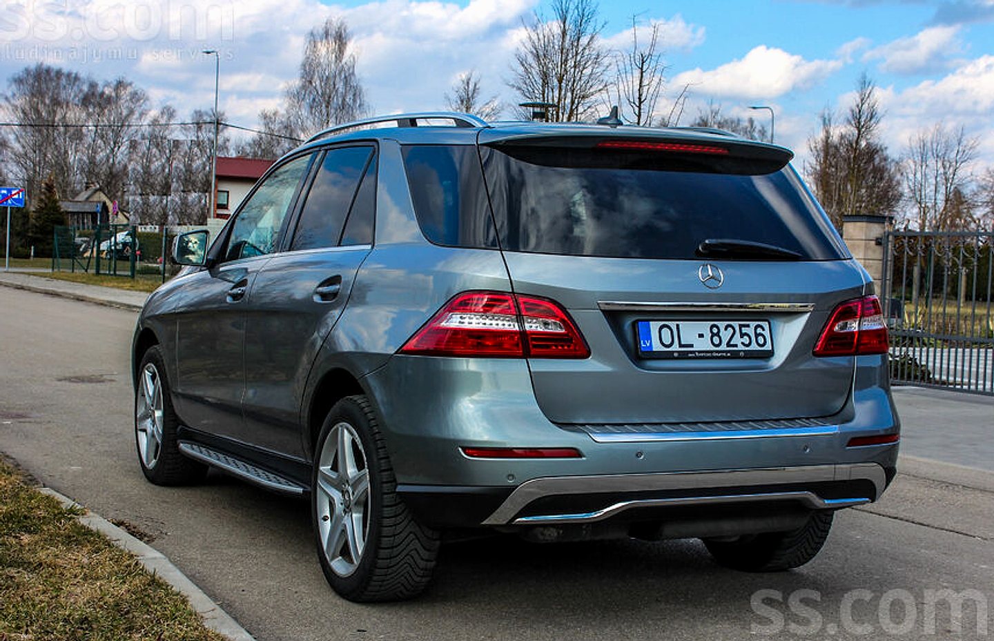 Mercedes-Benz ML250 — foto 2
