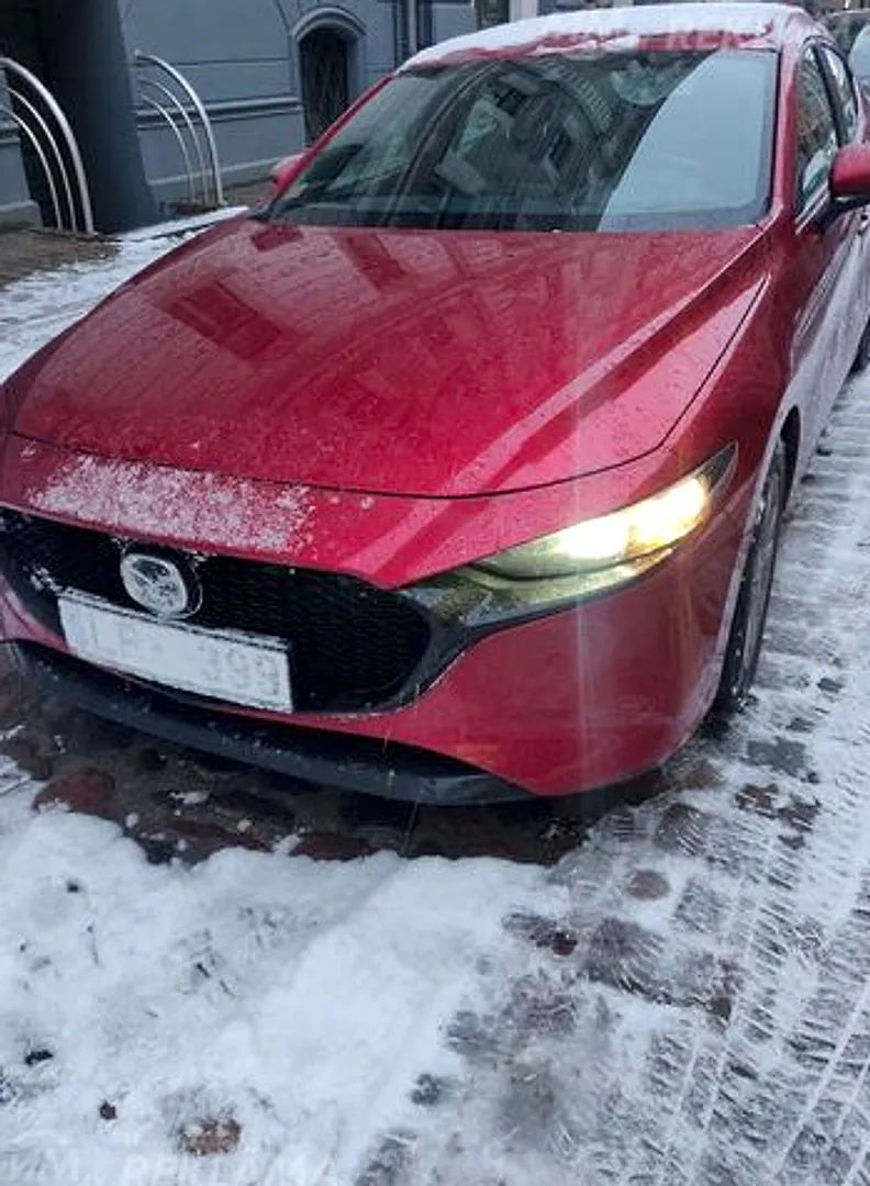 Mazda 3, 2020. gads