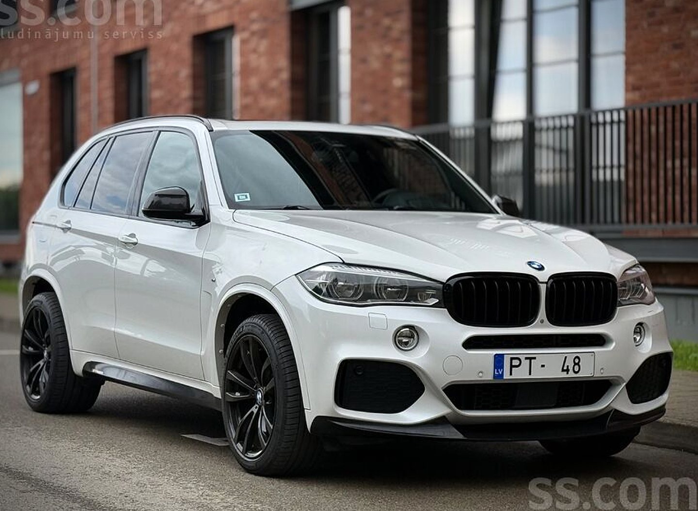 BMW X5 — foto 3
