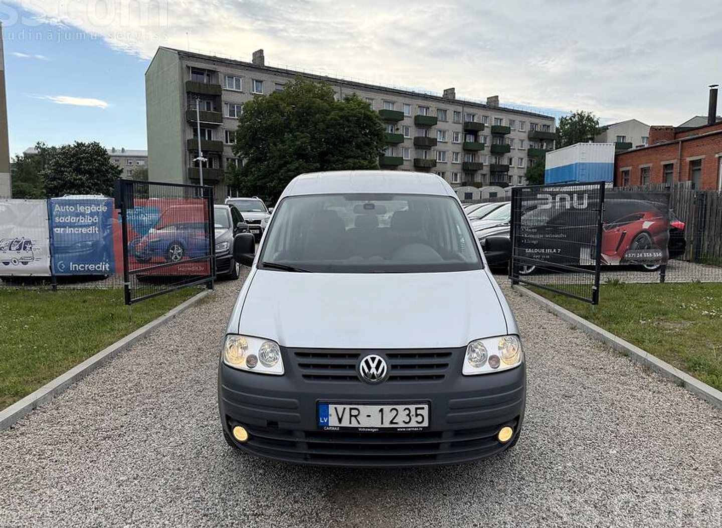 Volkswagen Caddy — foto 2