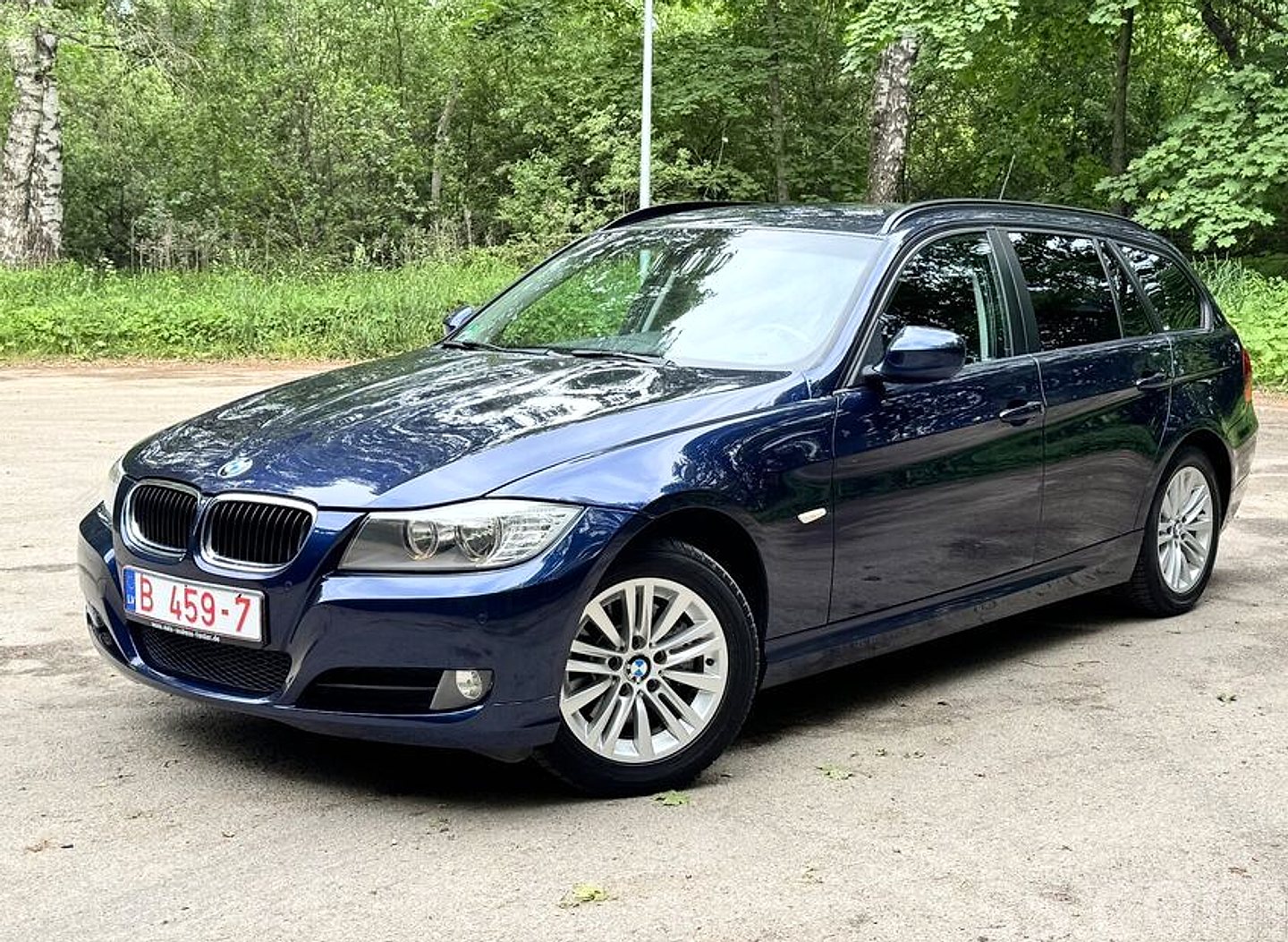 BMW 320 — foto 3