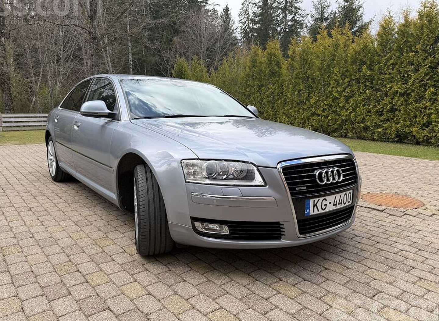 Audi A8 — foto 3