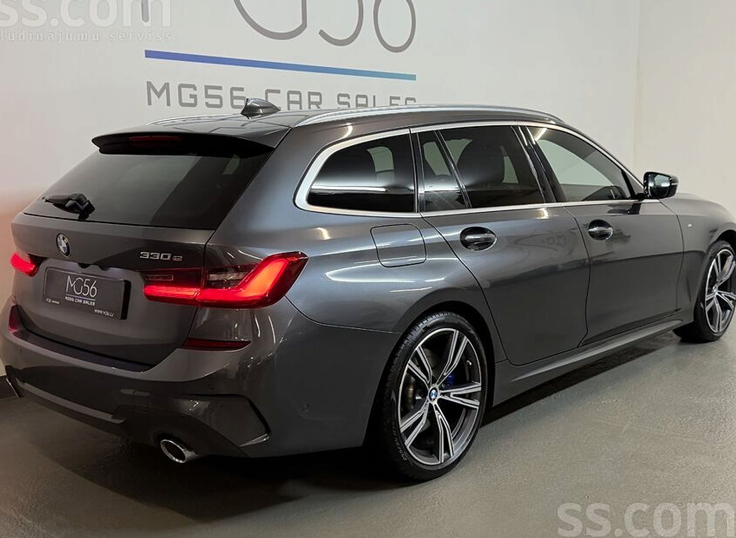BMW 330 — foto 5
