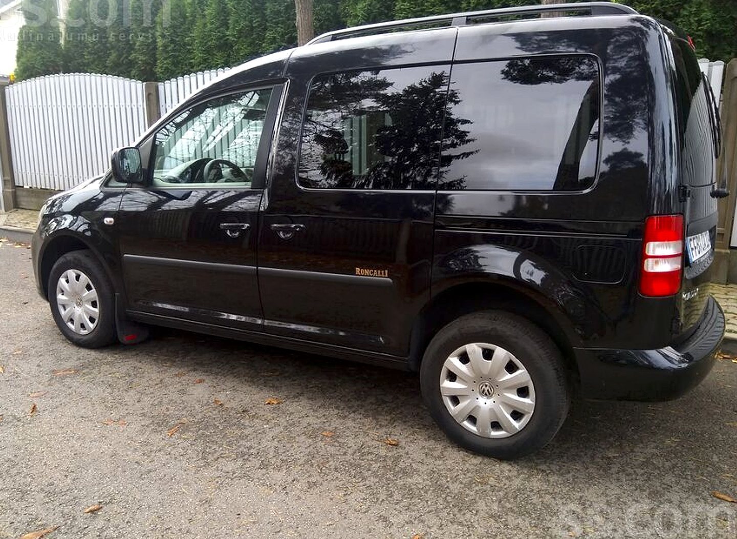 Volkswagen Caddy — foto 2