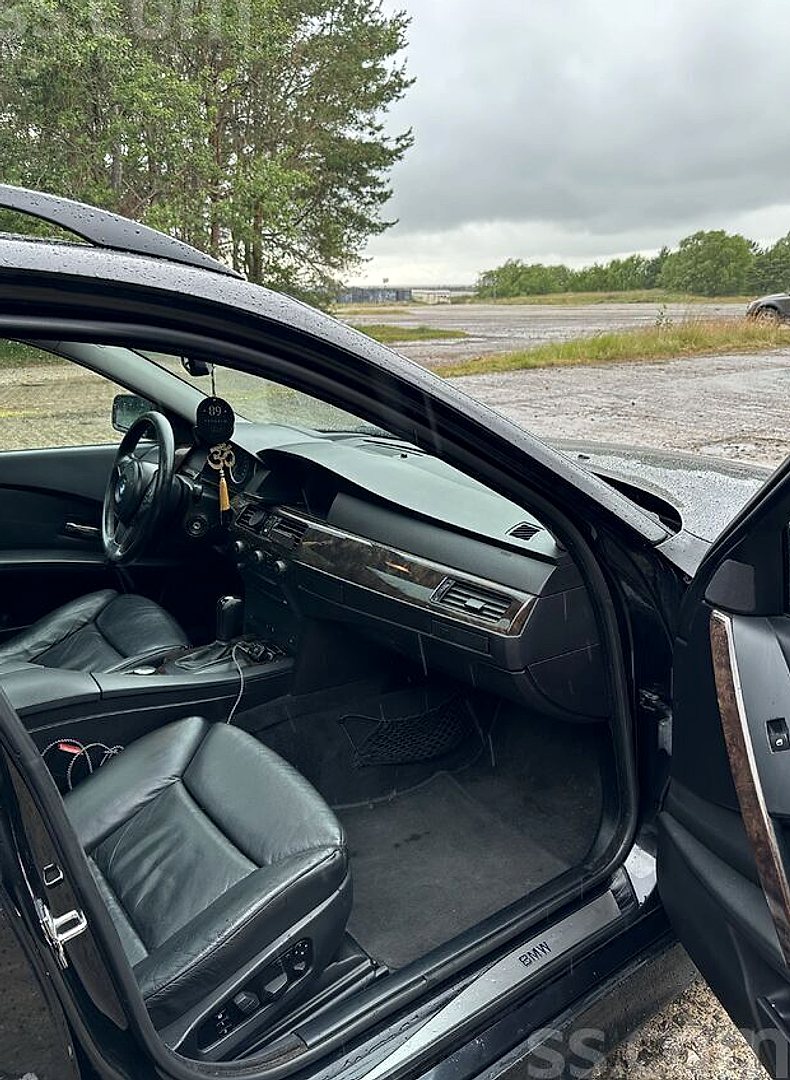 BMW 530 — foto 6