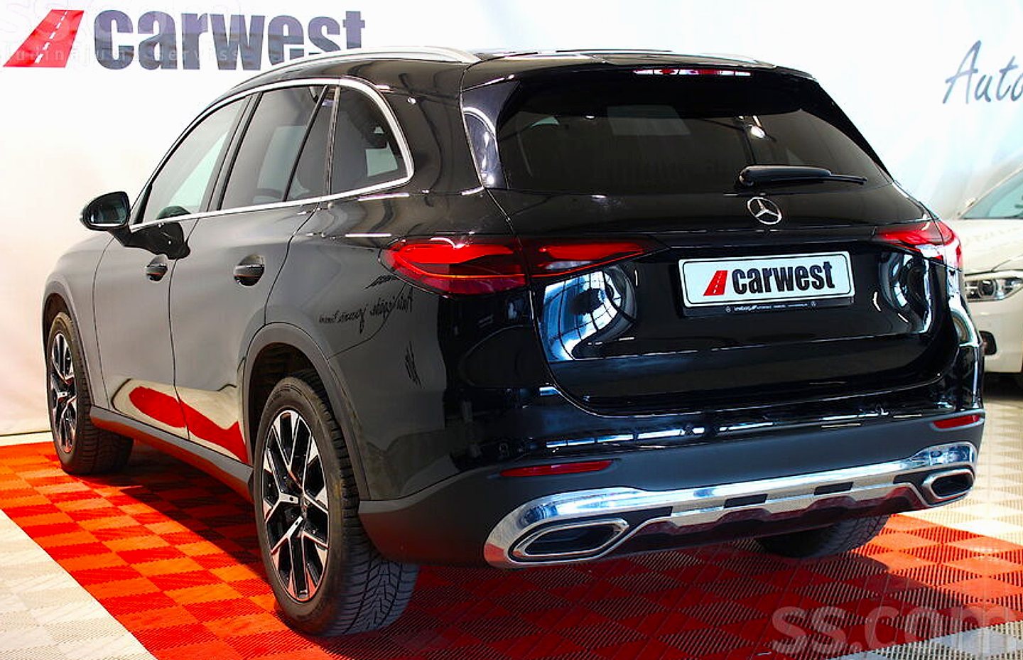 Mercedes-Benz GLC 200 — foto 6