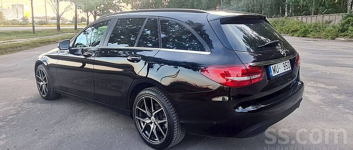 Mercedes-Benz C220 — foto 5