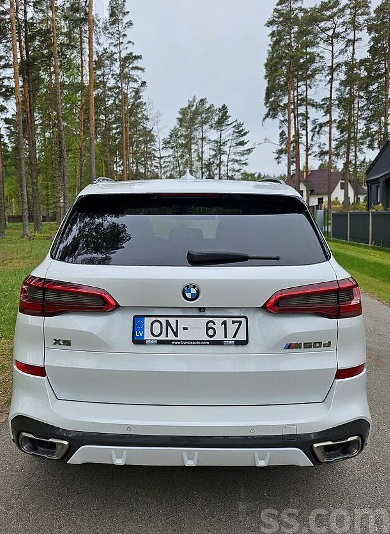 BMW X5 — foto 2