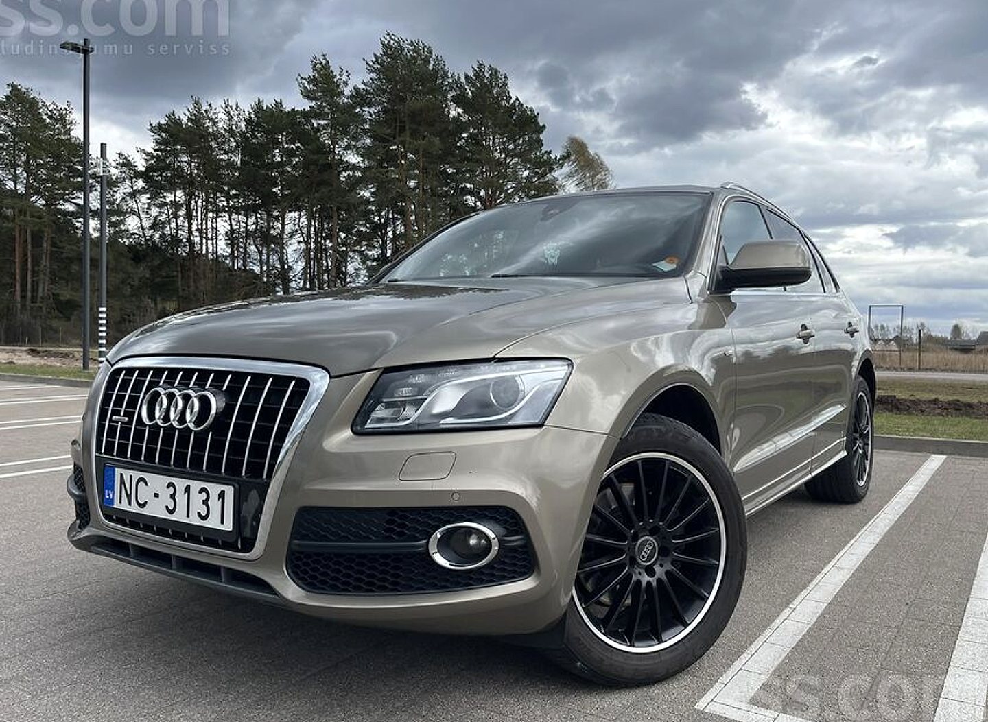 Audi Q5, 2009. gads