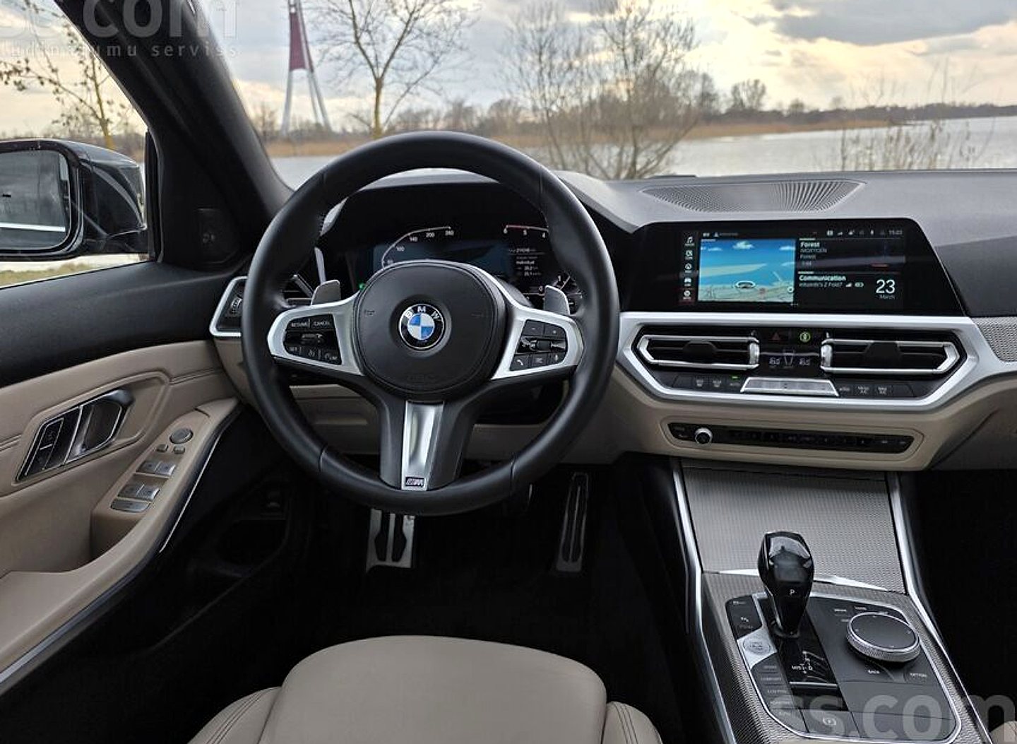 BMW 320 — foto 6