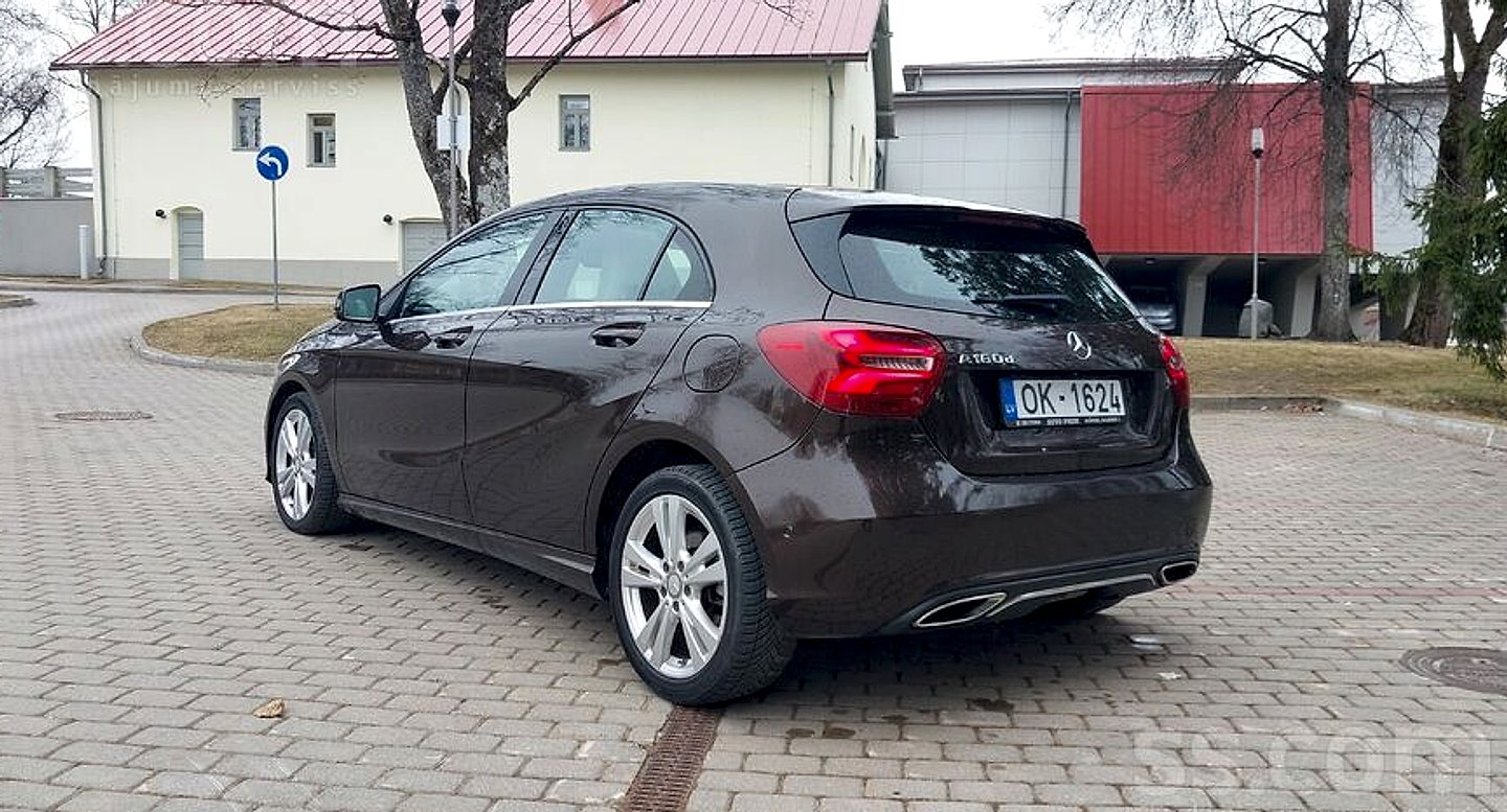 Mercedes-Benz A180 — foto 6