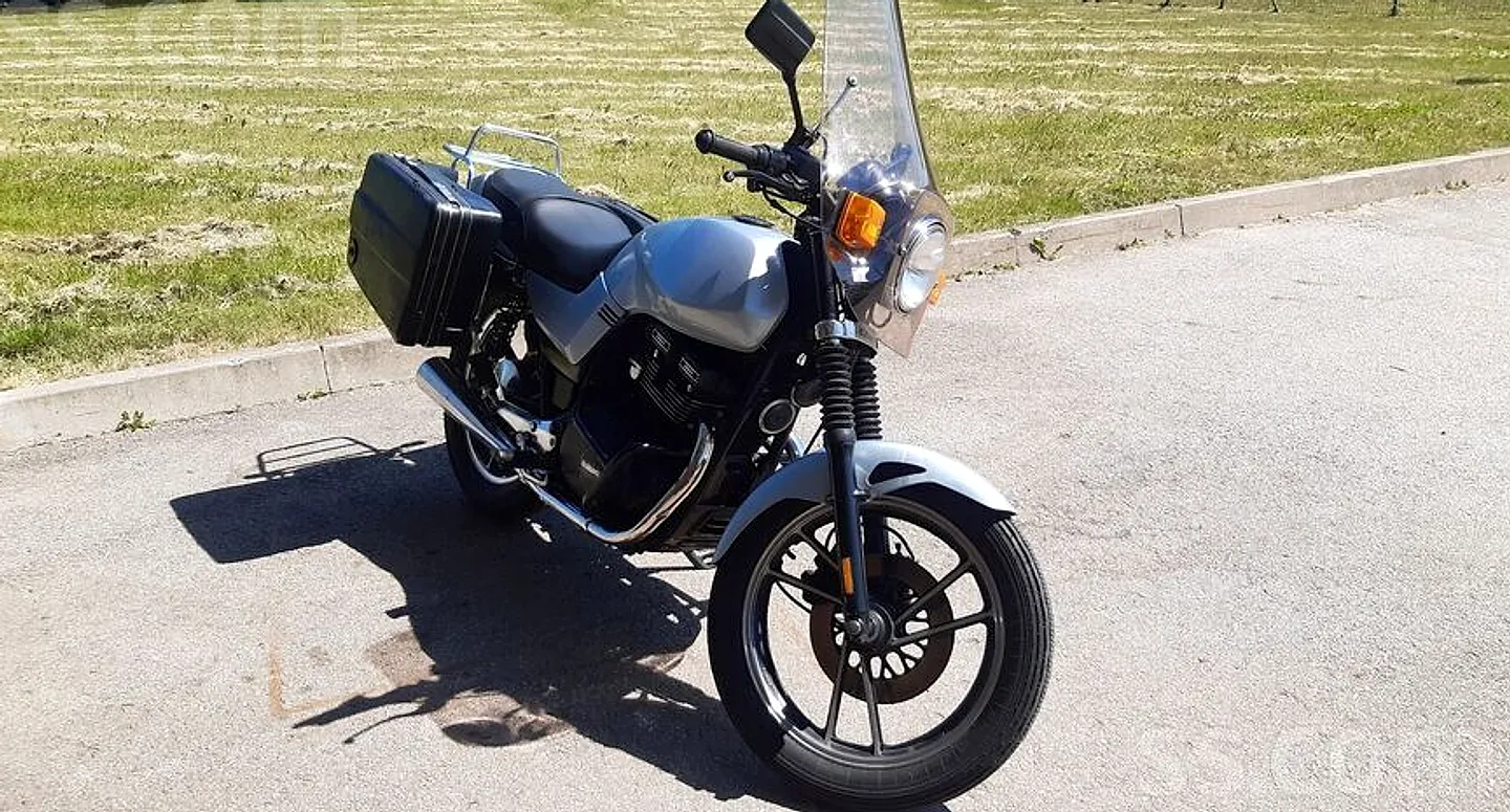 Suzuki Gsx400E