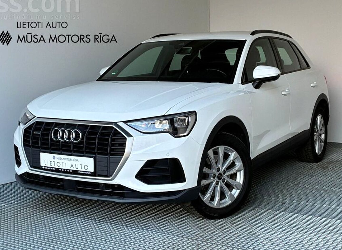Audi Q3, 2021. gads