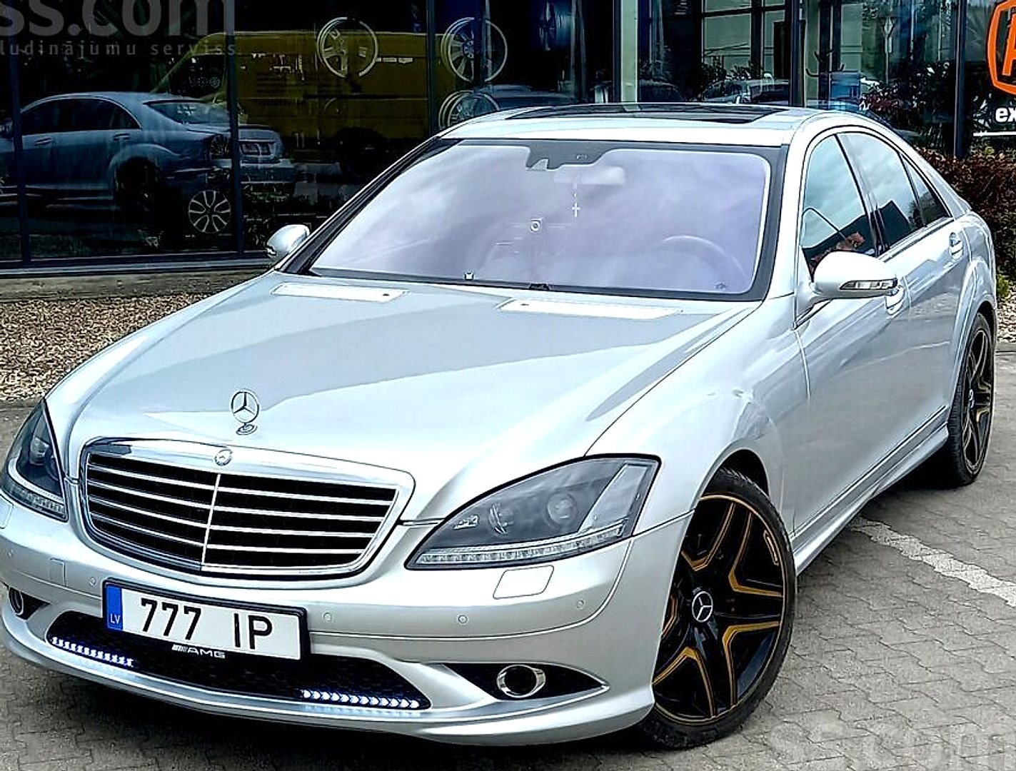 Mercedes-Benz S320 — foto 2